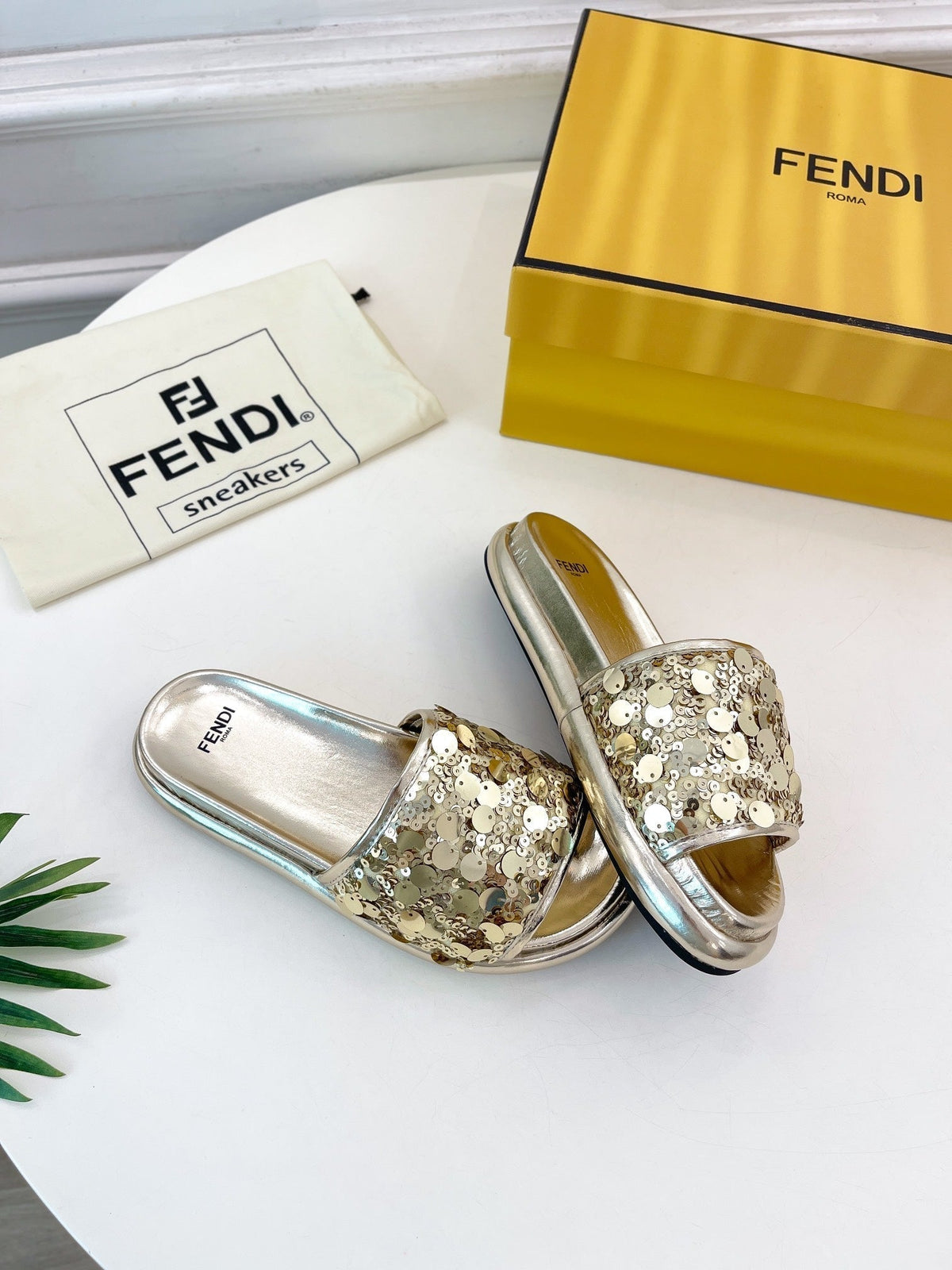 FENDI THICK SOLE 3 CM SEQUIN SLIPPER GOLDEN