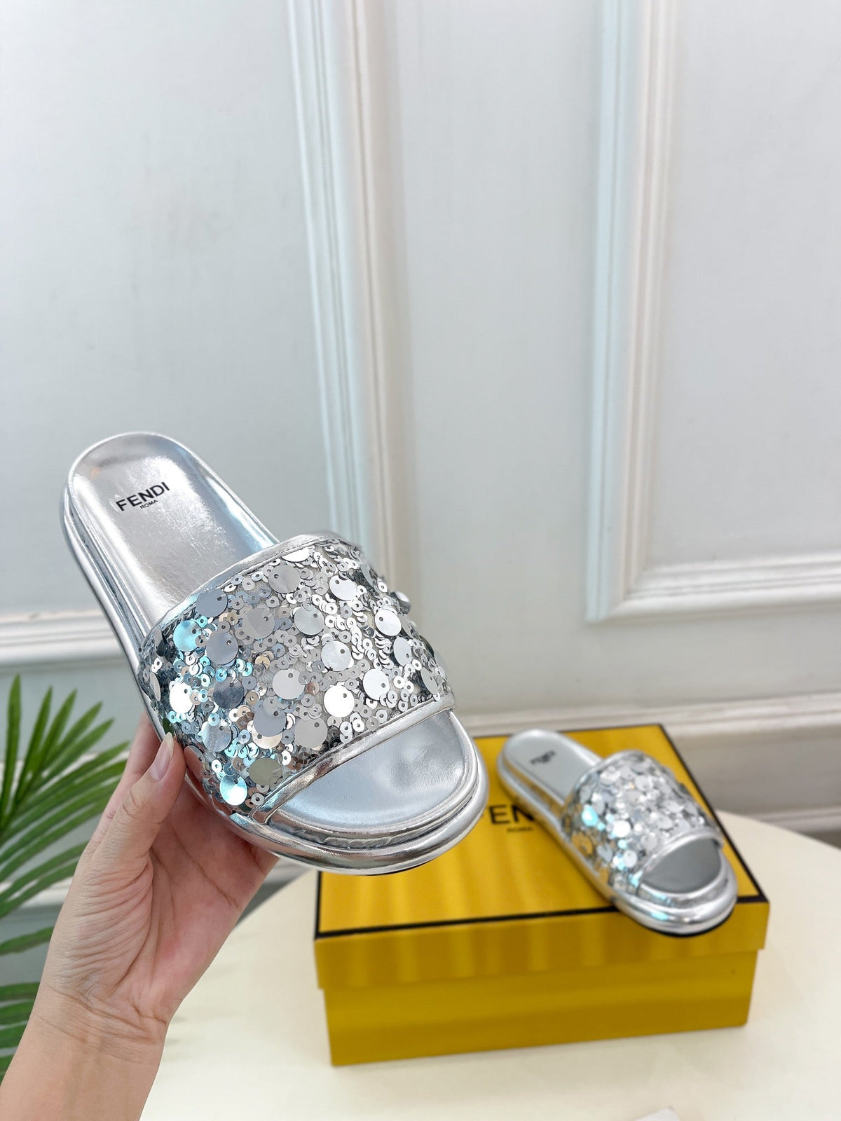 FENDI THICK SOLE 3 CM SEQUIN SLIPPER SILVER