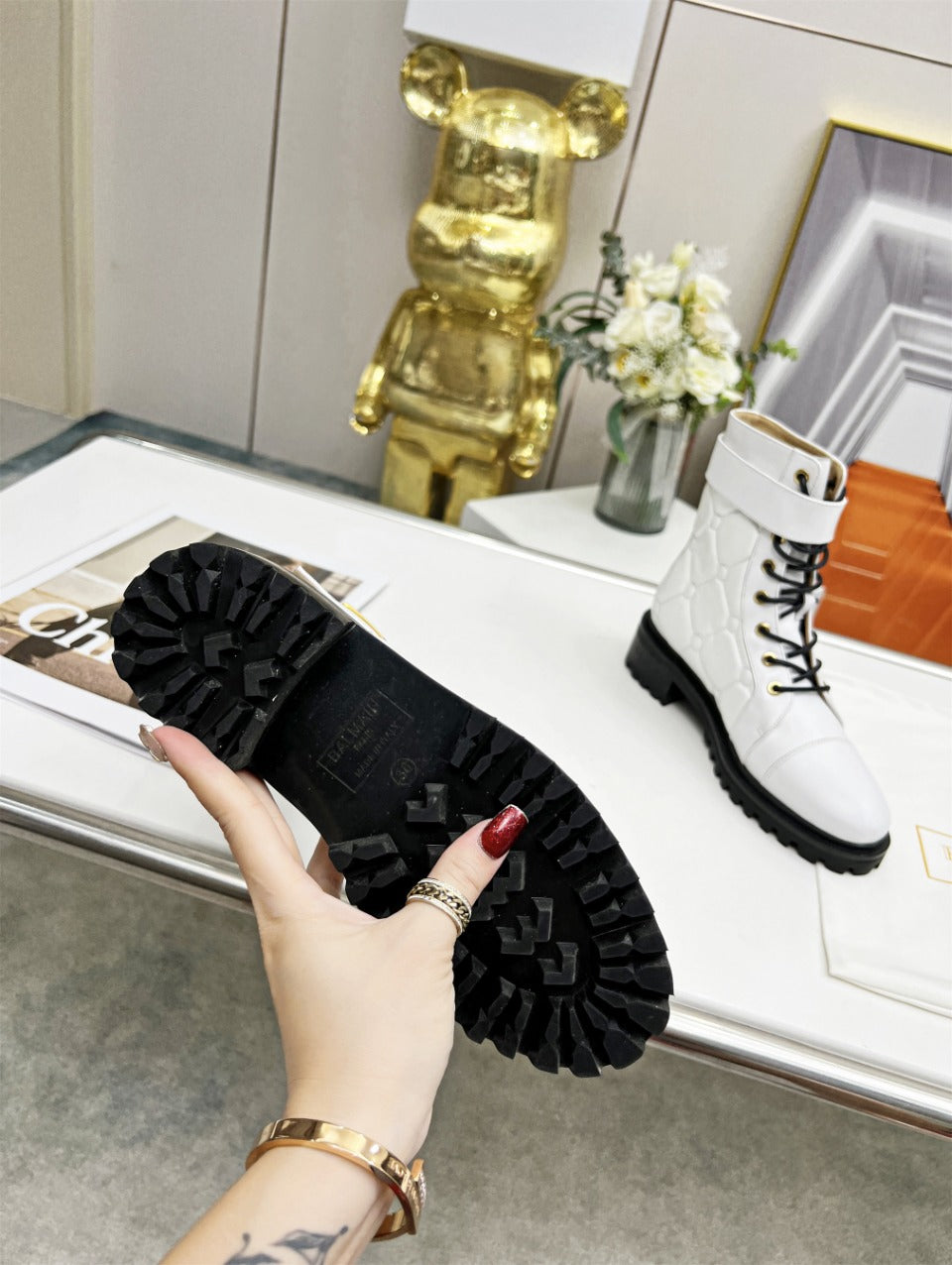 BALMAIN 26S COMBAT BOOTS IN WHITE CALFSKIN