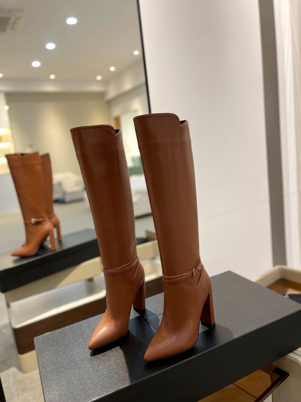 YSL 25S HIGH-HEEL KNEE-HIGH BOOTS 95 MM IN RUST BROWN LAMBSKIN